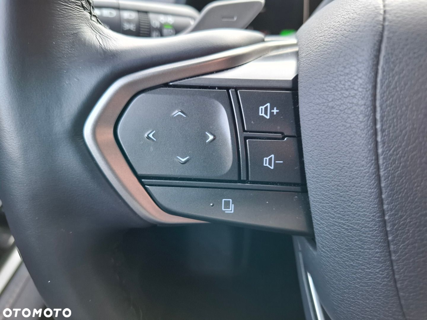 Lexus LBX 1.5 Hybrid Cool - 34