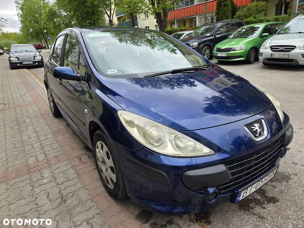 Peugeot 307 - 1