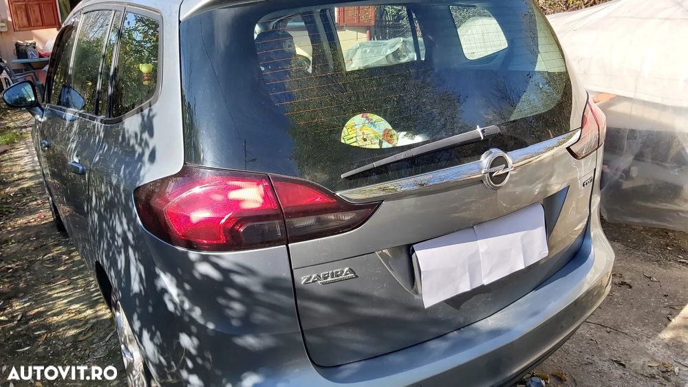 Opel Zafira Tourer 2.0 CDTI ECOTEC Start/Stop Edition - 10