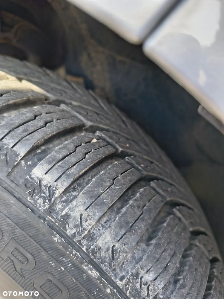 Ford Grand C-MAX 2.0 TDCi Titanium - 16