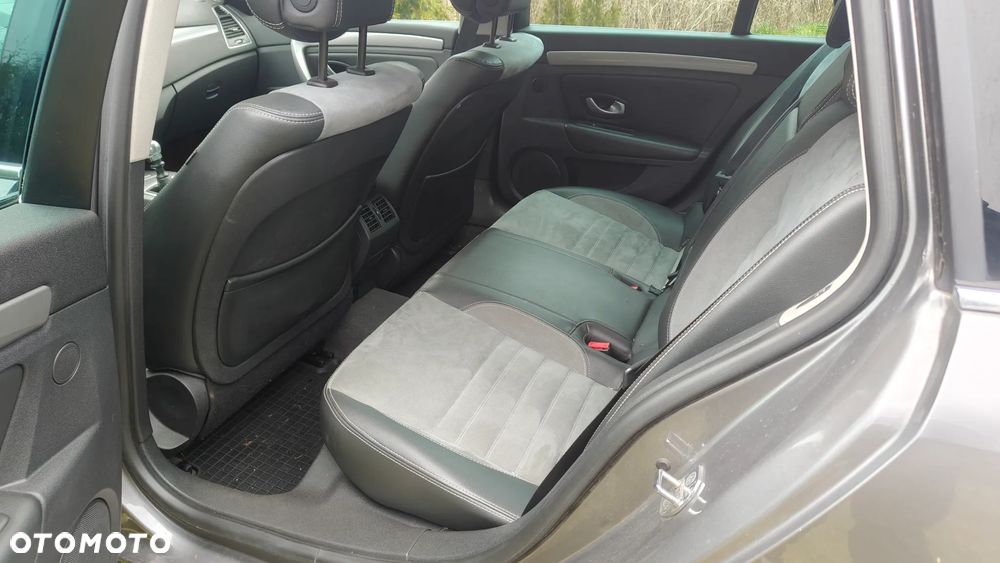 Renault Laguna 2.0 dCi Initiale ESM - 9