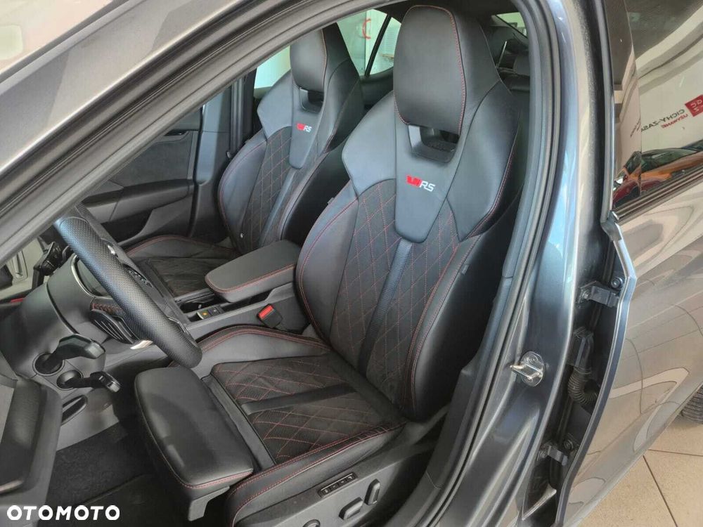 Skoda Octavia 2.0 TSI RS DSG - 18