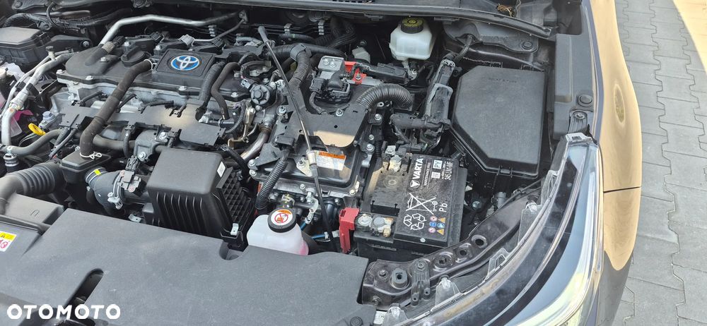 Toyota Corolla 1.8 Hybrid Style - 31