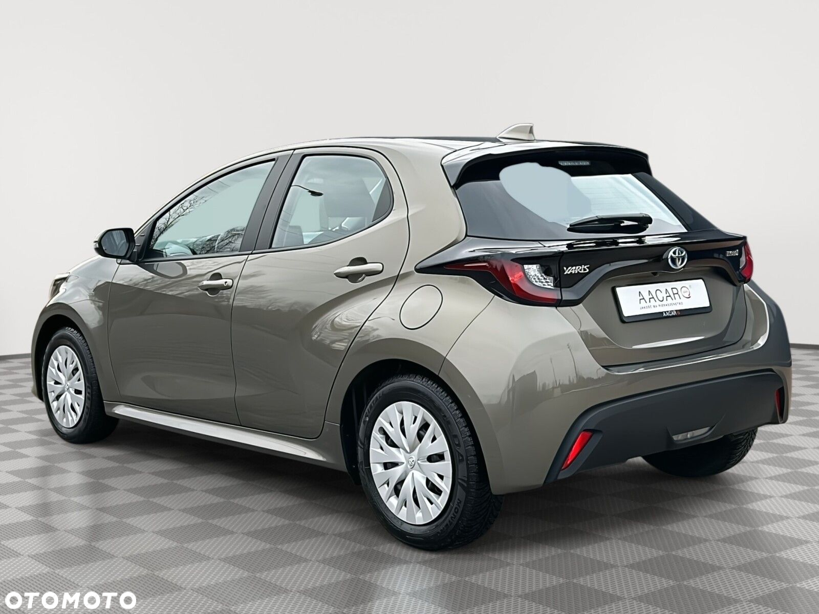 Toyota Yaris - 2