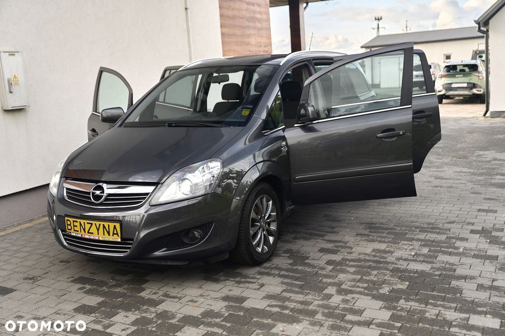 Opel Zafira 1.6 - 19