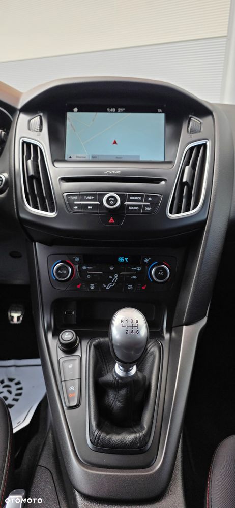 Ford Focus - 11