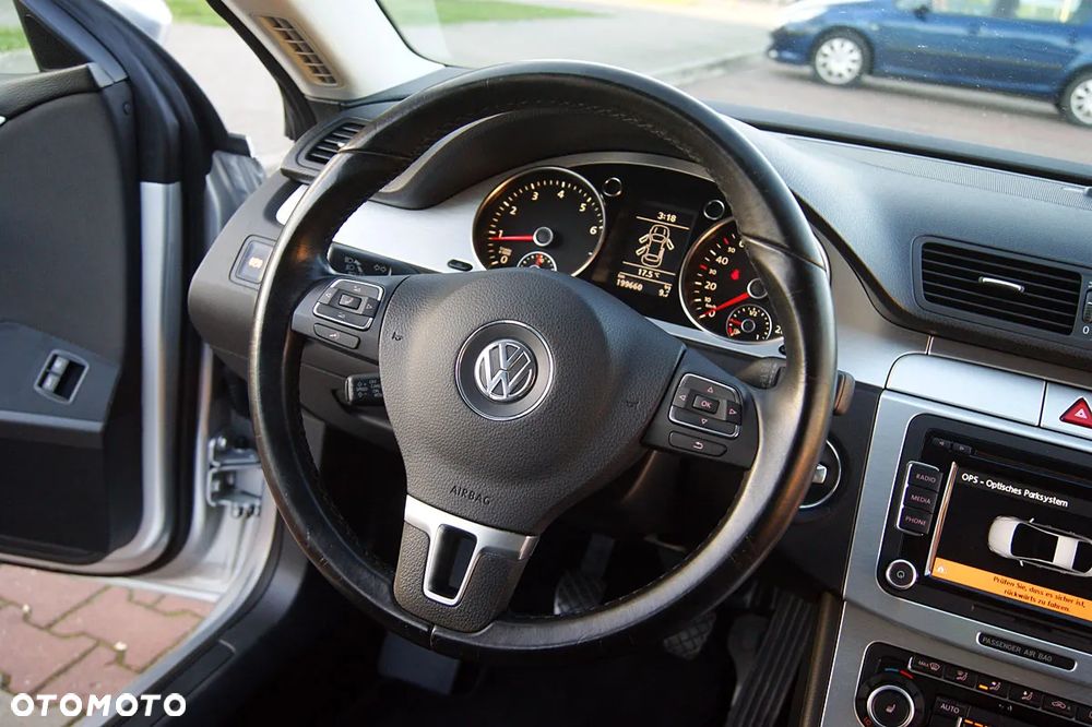Volkswagen Passat CC 1.8 TSI - 31