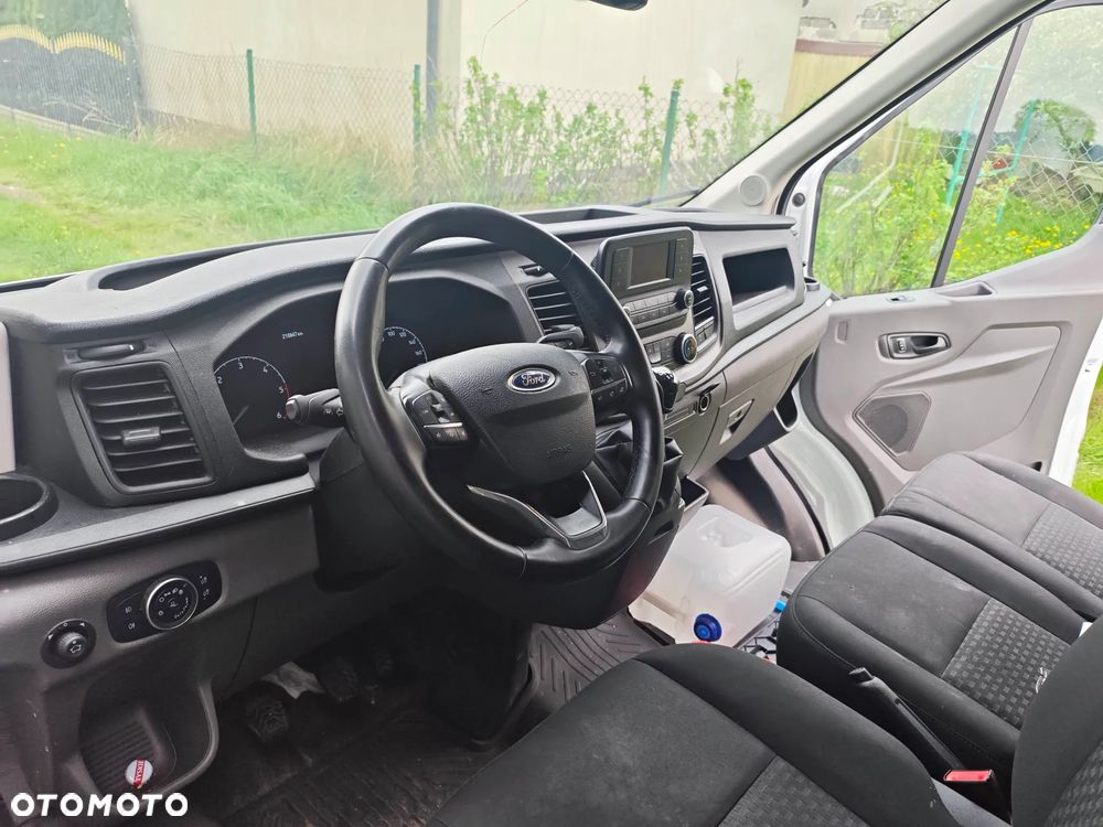 Ford Transit - 6