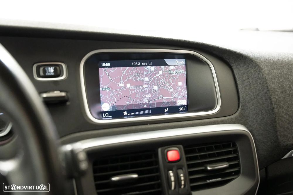 Volvo V40 Cross Country 2.0 D2 Momentum - 18