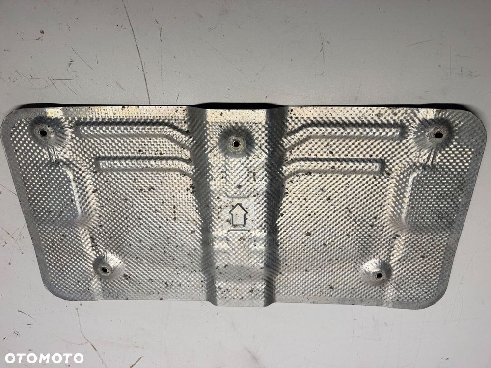 OSŁONA TERMICZNA TŁUMIKA OTATNIEGO  HYUNDAI TUCSON II 15-21 - 3