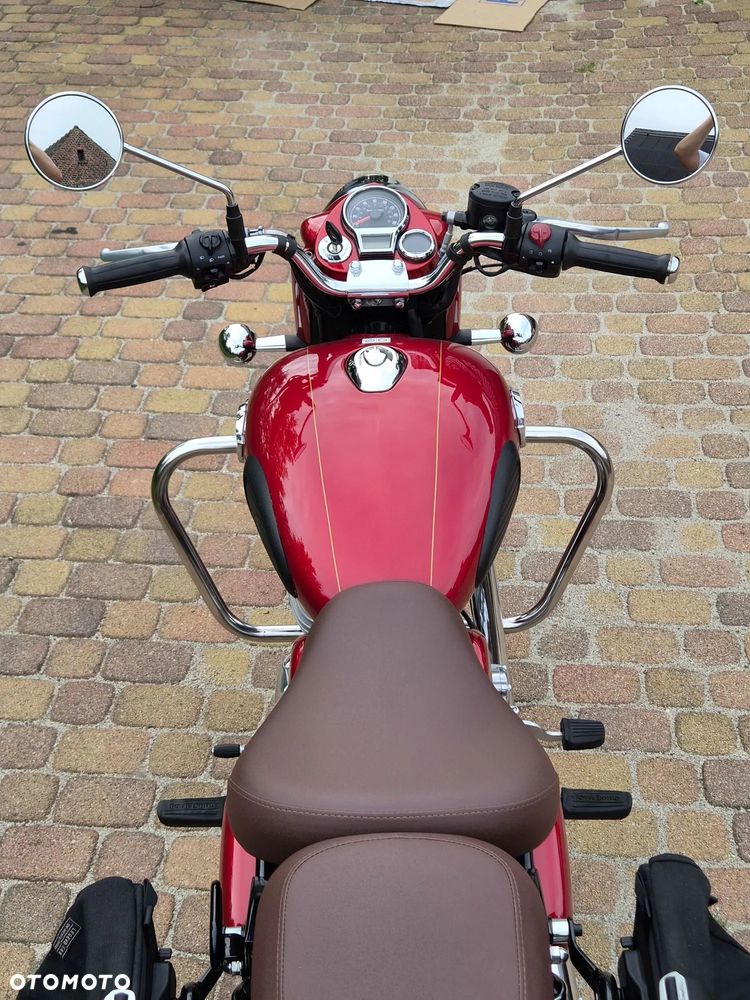 Royal Enfield Classic - 13