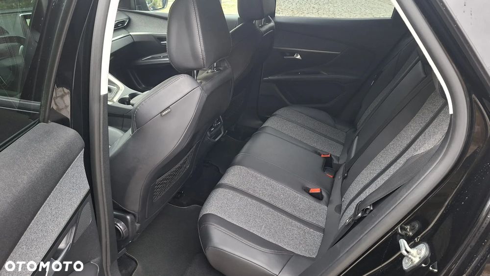 Peugeot 3008 1.2 PureTech Allure - 17