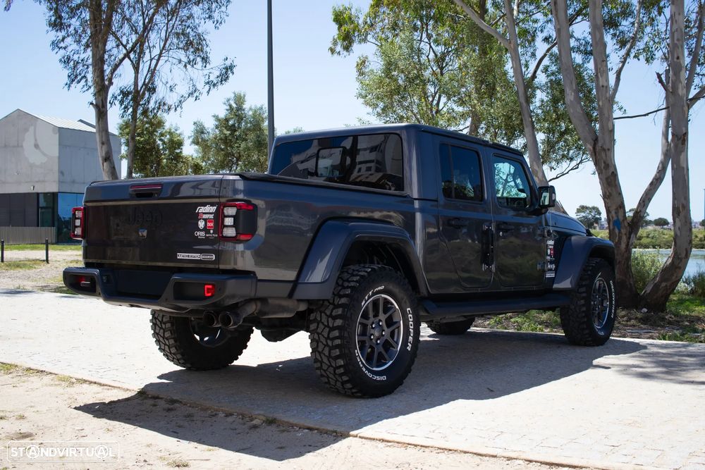 Jeep Gladiator 3.0 CRD Overland AT8 - 14