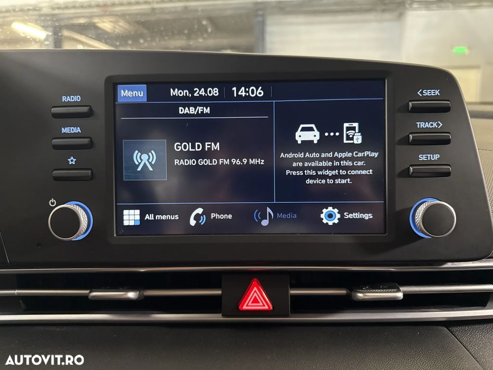 Hyundai Elantra - 19