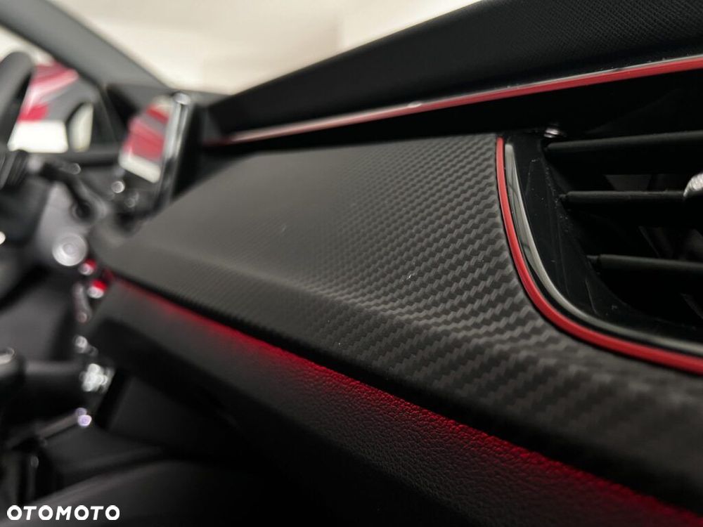 Skoda Scala 1.5 TSI Monte Carlo - 33