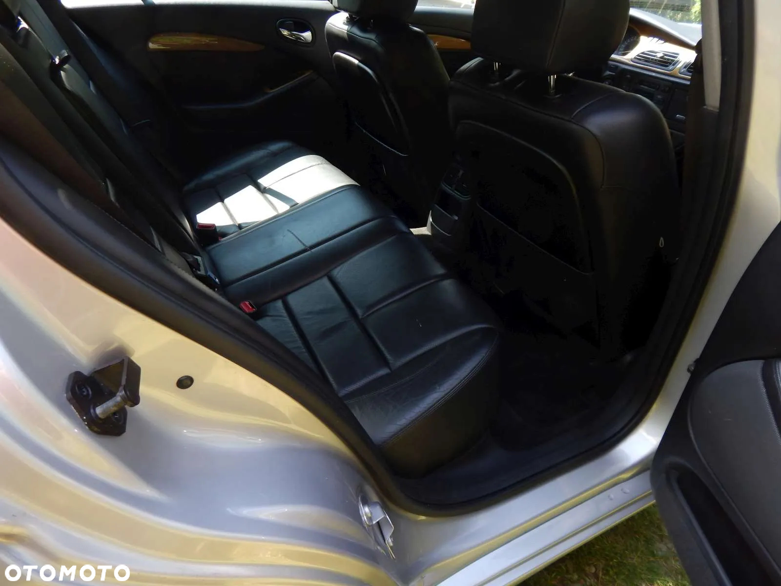 Jaguar S-Type - 15