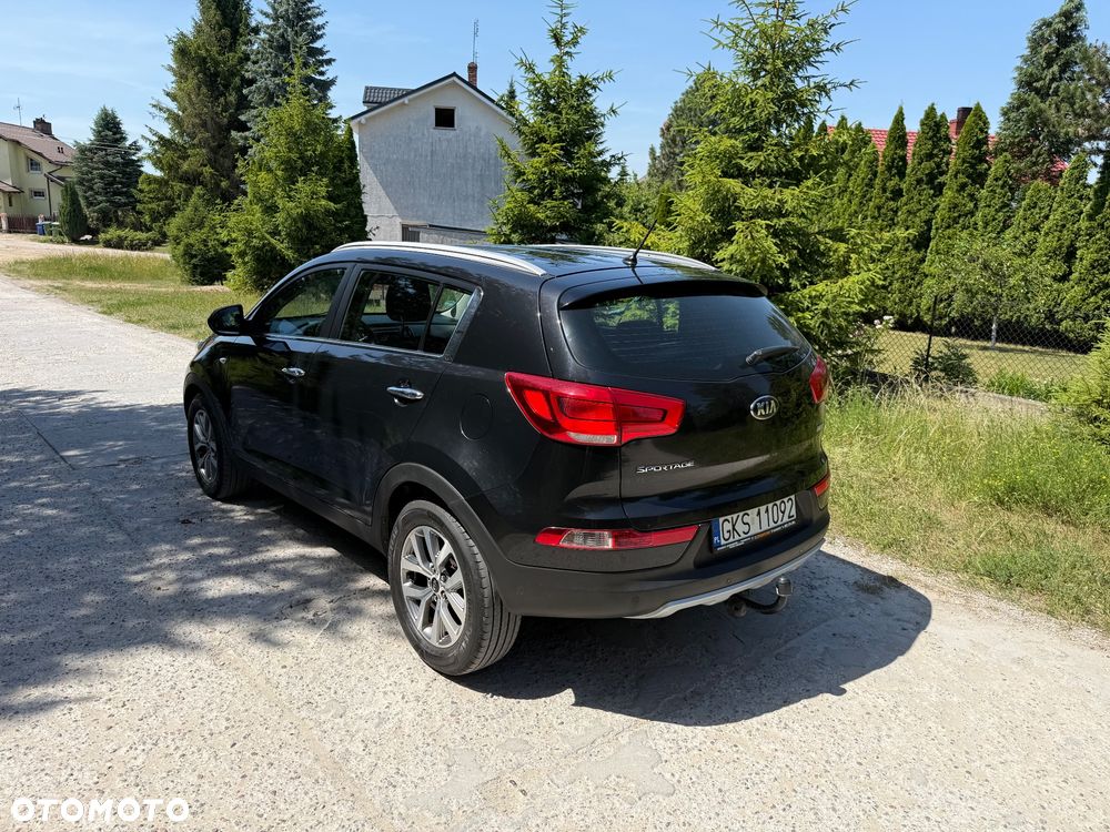 Kia Sportage 1.7 CRDI 2WD Dream-Team Edition - 16