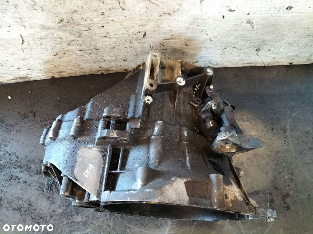 SKRZYNIA BIEGÓW VOLVO V50 I S40 II 2.0 D 4M5R-7002-CE - 2