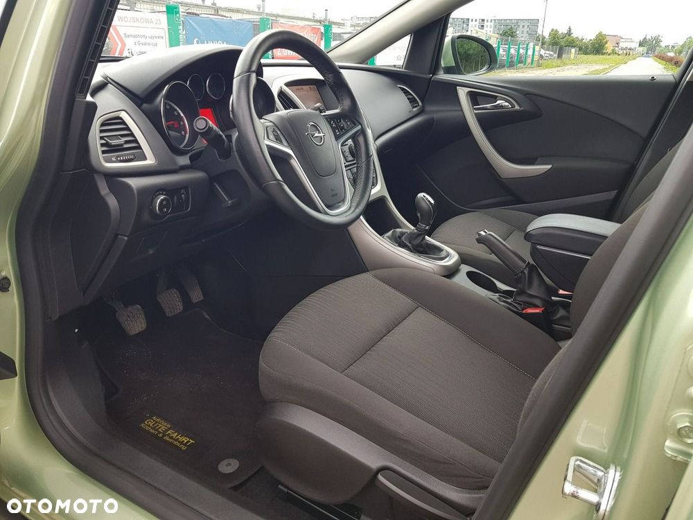 Opel Astra - 10