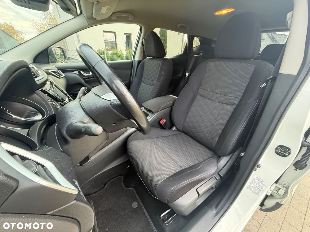 Nissan Qashqai - 27