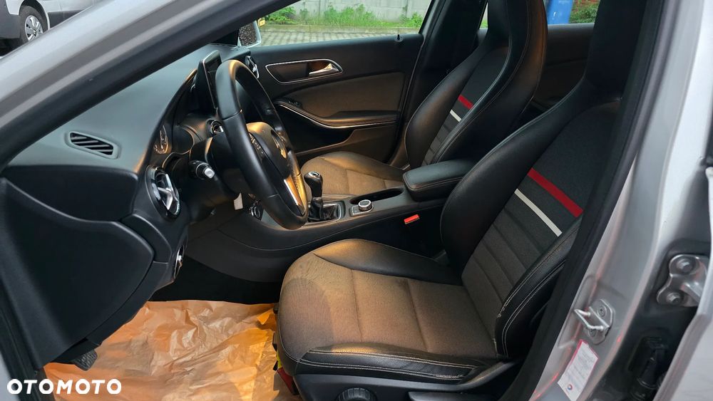 Mercedes-Benz Klasa A 180 CDI (BlueEFFICIENCY) Style - 13