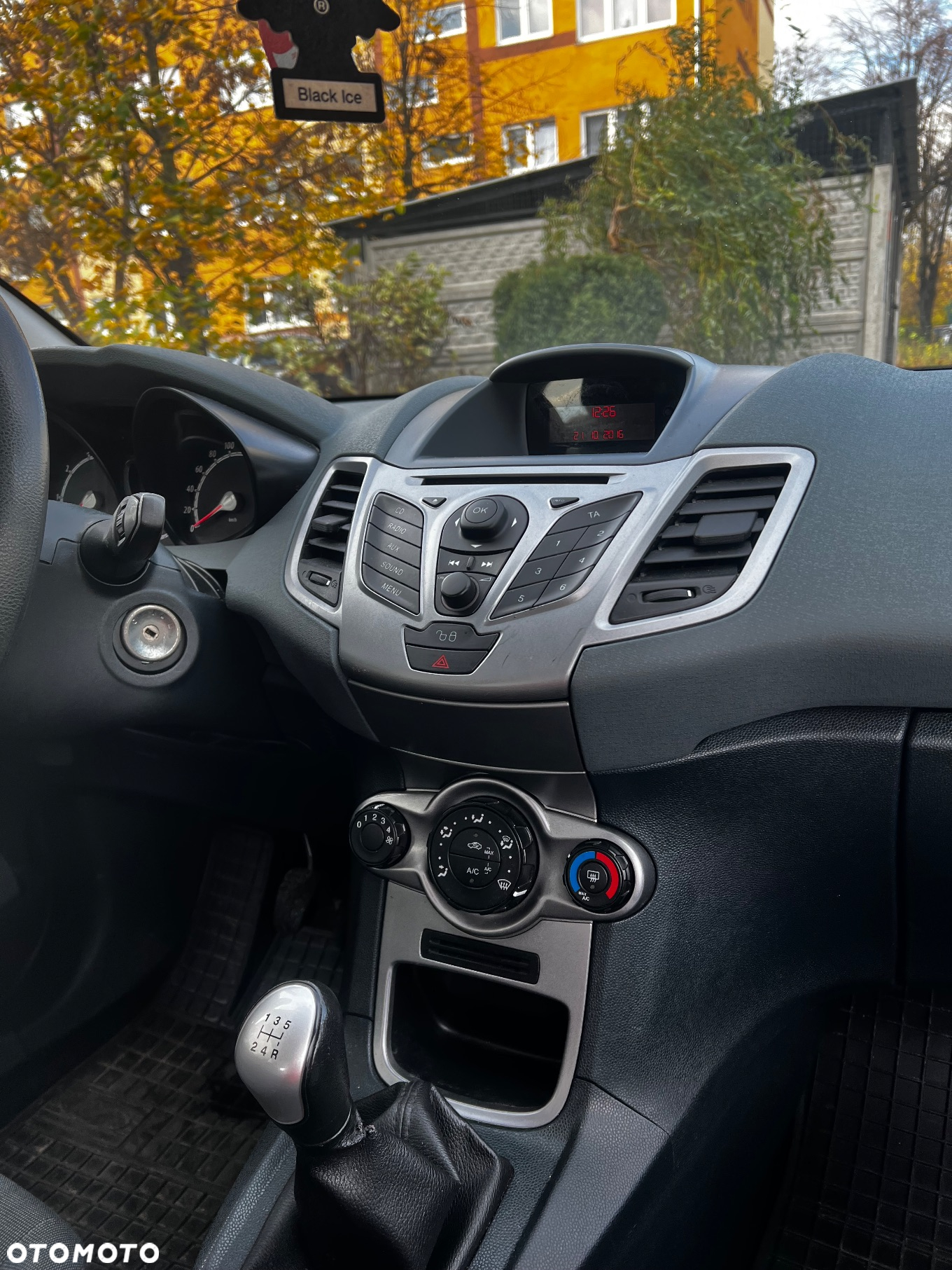 Ford Fiesta 1.25 Trend - 18