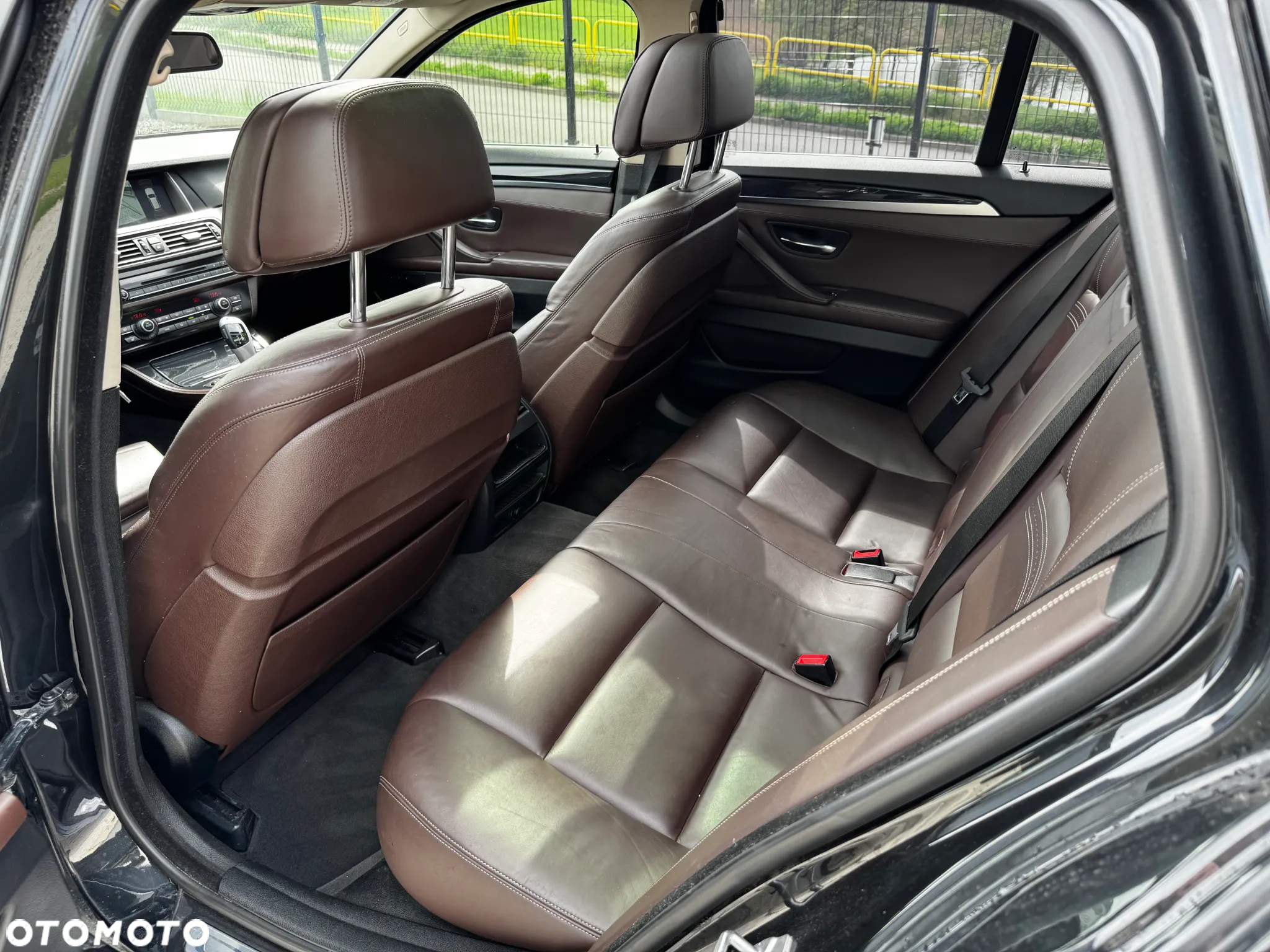 BMW Seria 5 525d Touring Luxury Line - 18