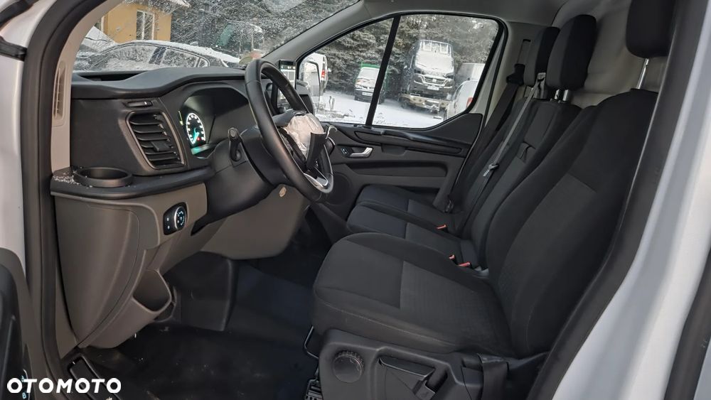 Ford Transit Custom - 27