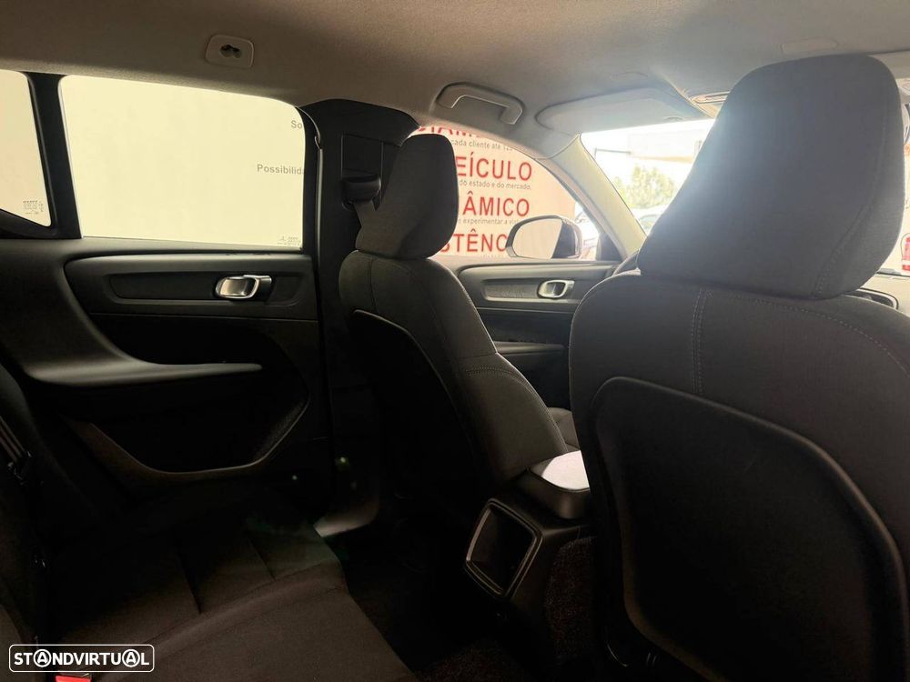 Volvo XC 40 2.0 D3 - 15