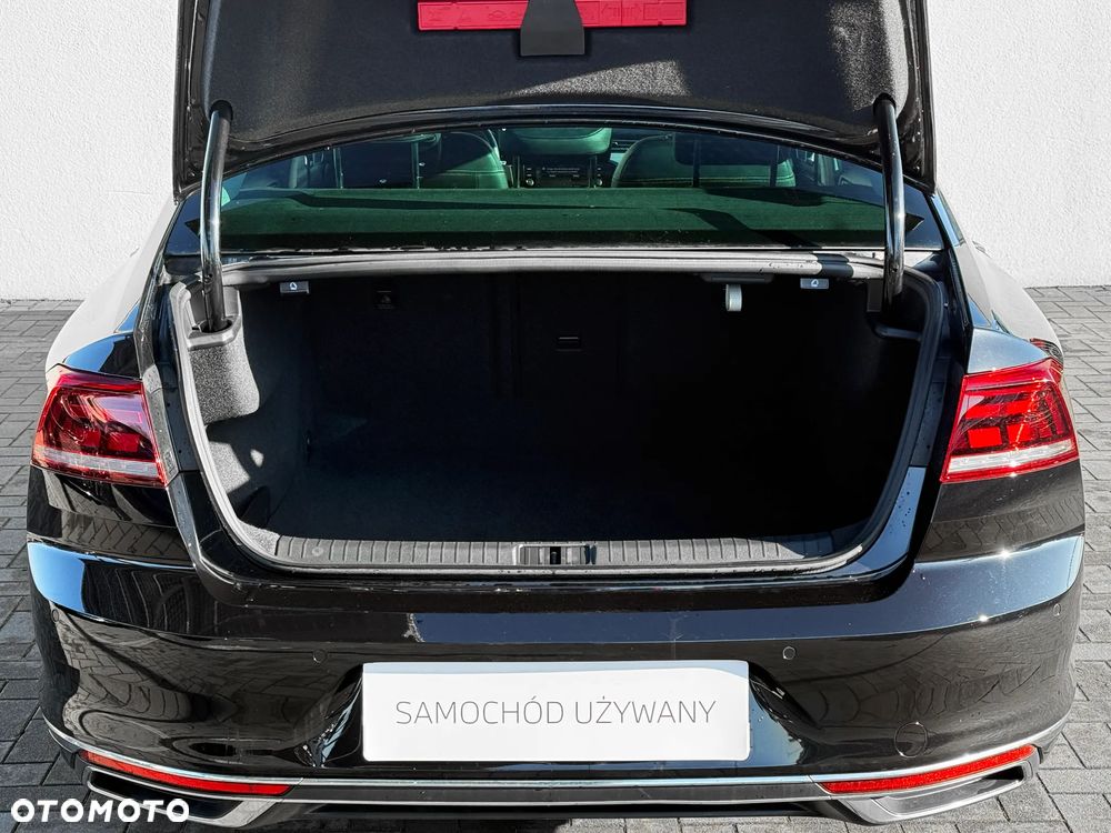 Volkswagen Passat 2.0 TSI Elegance DSG - 14