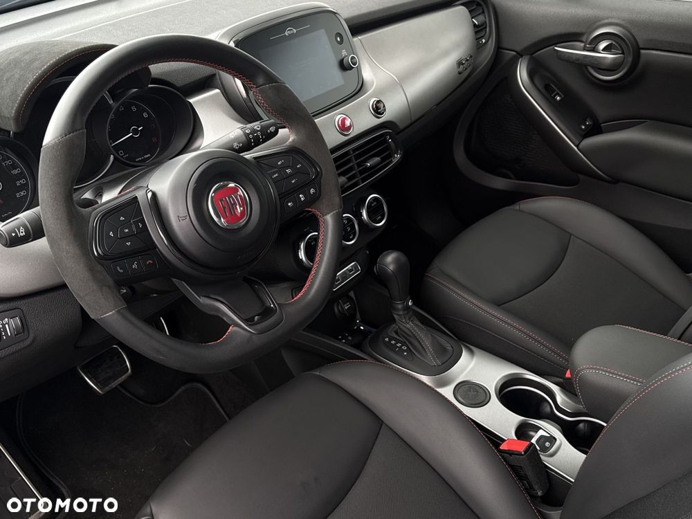 Fiat 500X 1.5 T4 Hybrid Sport DCT - 11