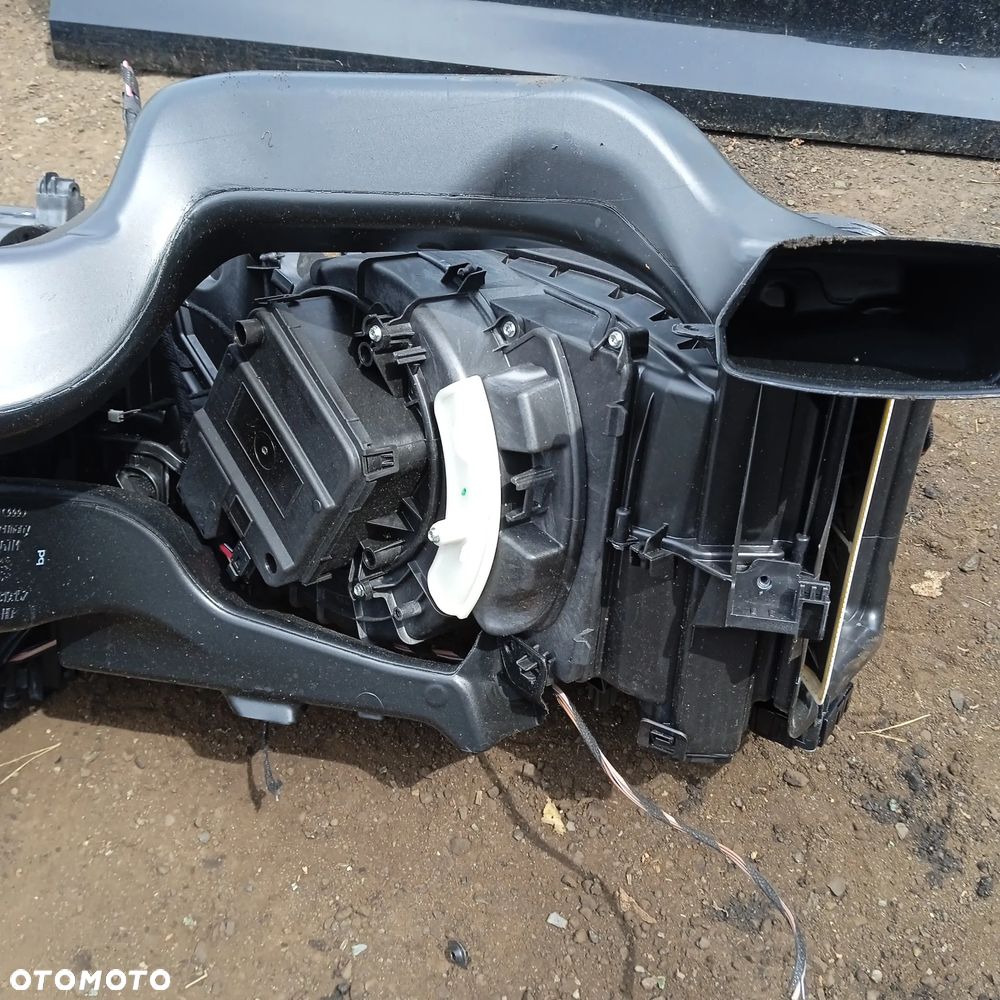 Nagrzewnica A4 B9 8W1820001AK - 6