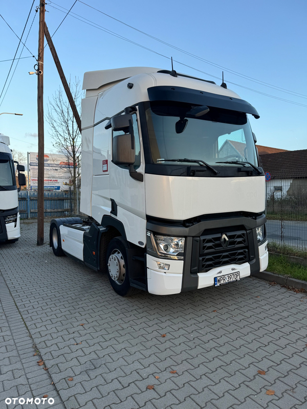Renault T440
