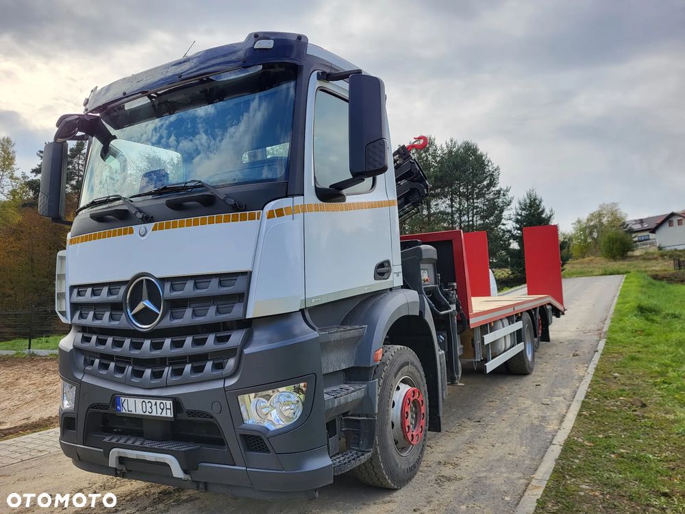 Mercedes-Benz AROCS - 8