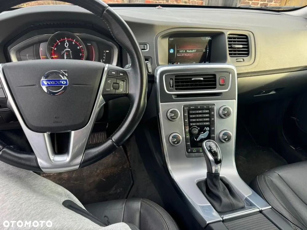 Volvo V60 Cross Country T5 AWD Geartronic - 7