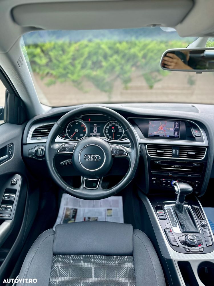 Audi A4 Avant 2.0 TDI DPF multitronic S line Sportpaket - 6