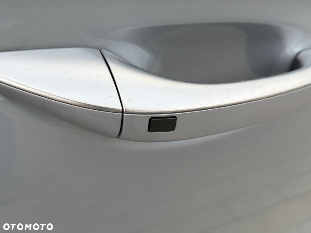 Hyundai IONIQ Premium - 37