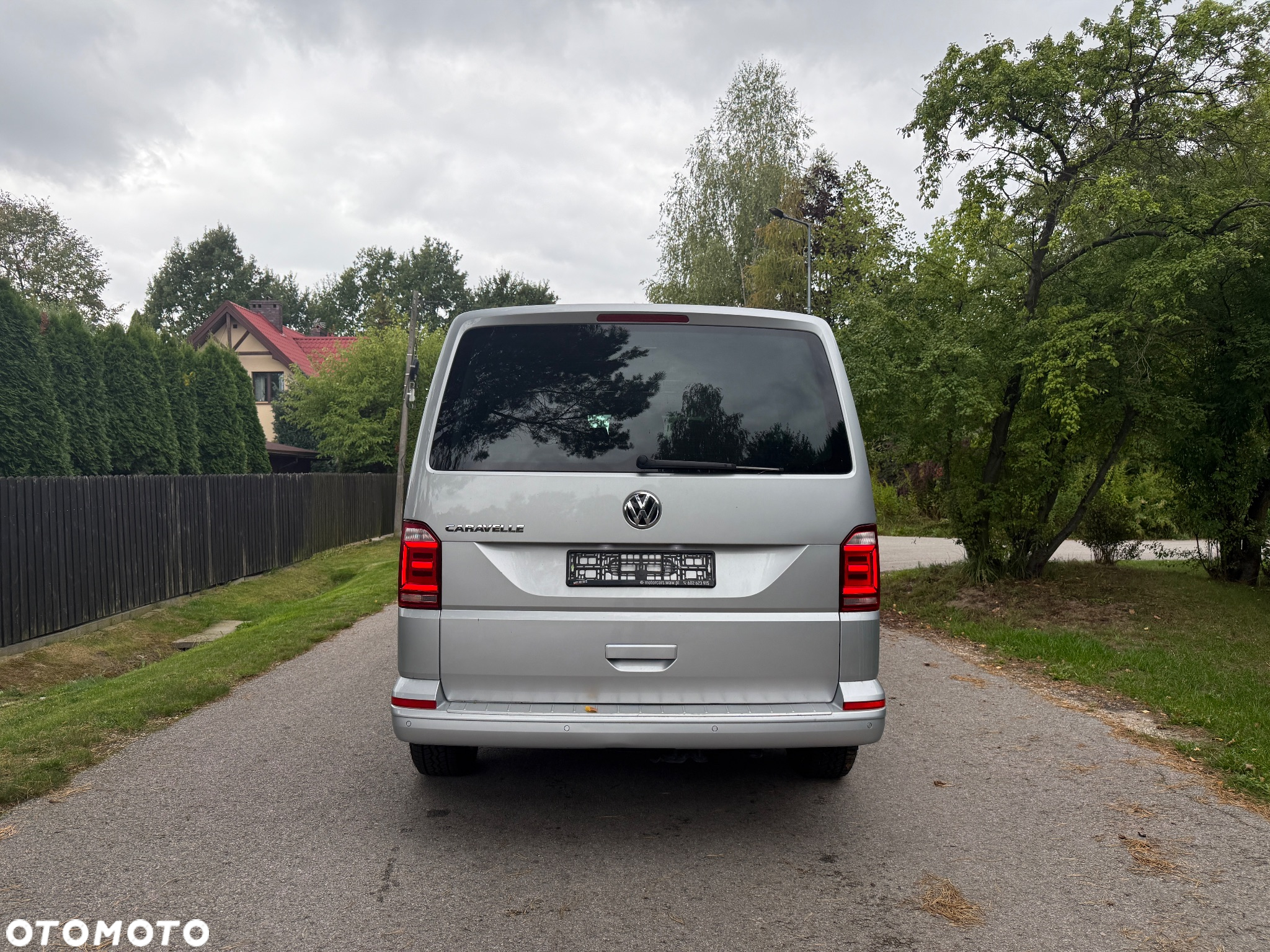 Volkswagen Caravelle 2.0 TDI L2 Highline DSG - 8