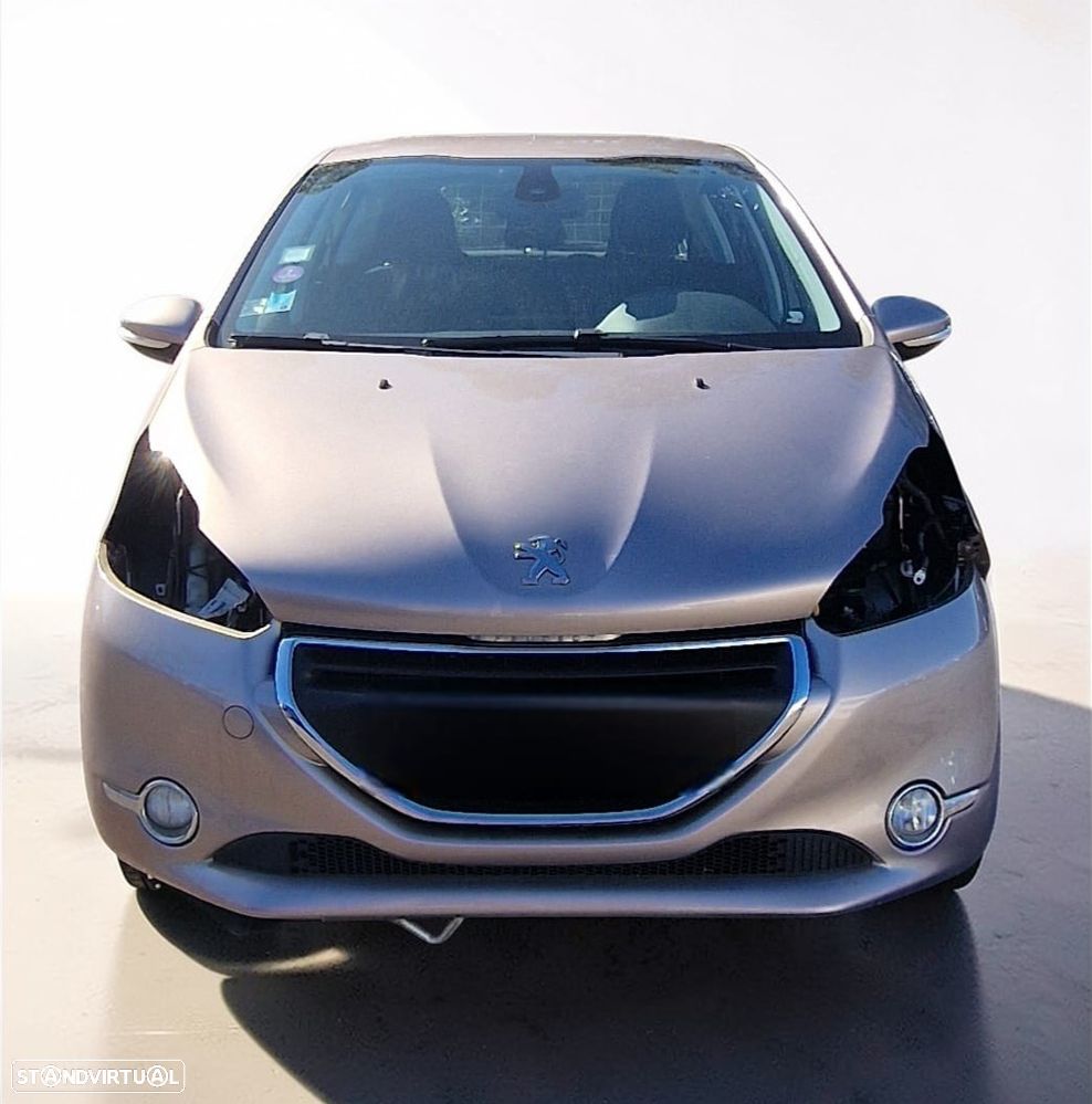 Peugeot 208 1.2 1.2 Gasolina – 82 cv | 2015 PARA PEÇAS - 1