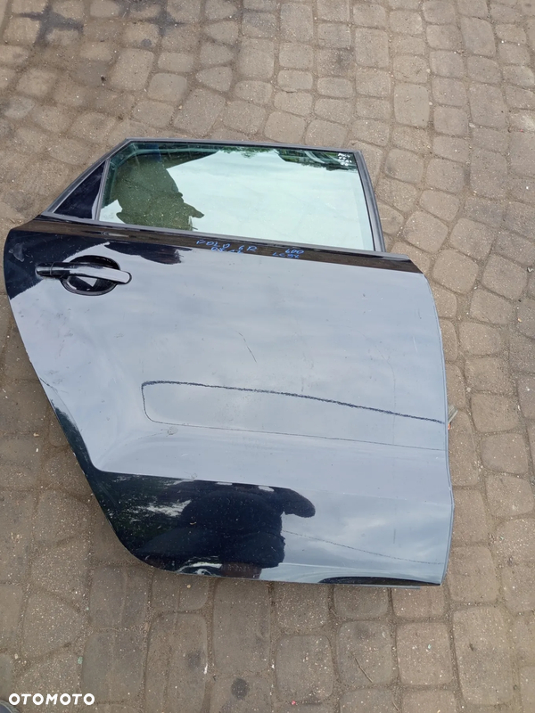 DRZWI PRAWE TYLNE VW POLO 6R 08-17 KOD KOLORU LC9X SZYBA ZAMEK PODNOŚNIK
