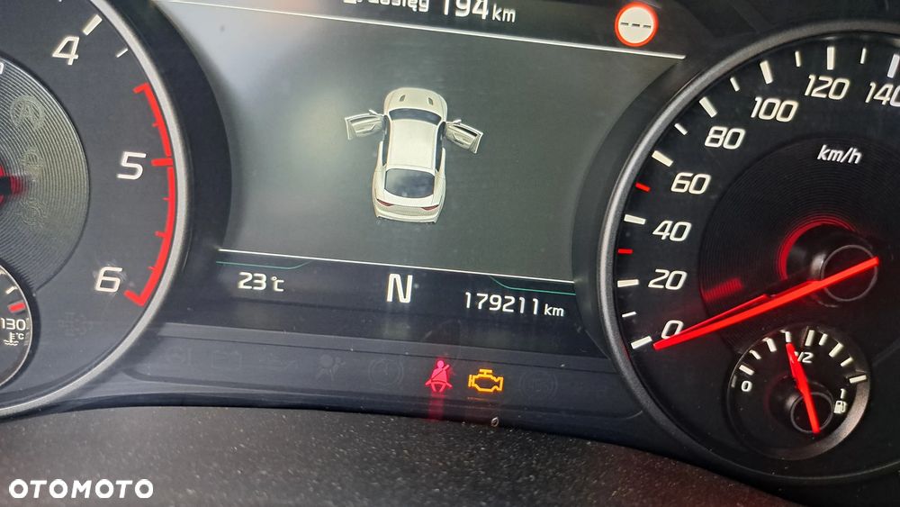 Kia Stinger 2.2 CRDI GT Line AWD - 11