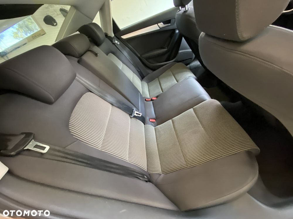 Audi A4 Limousine - 26