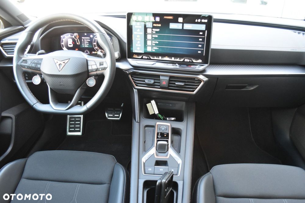 Cupra Leon 1.5 eTSI DSG - 10
