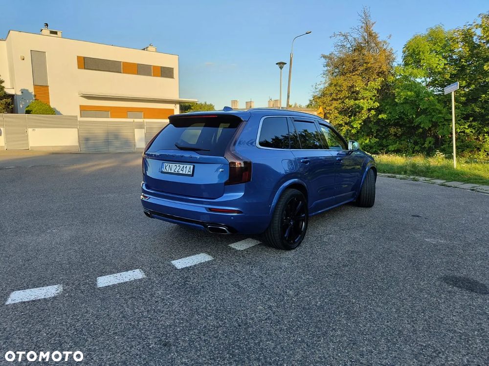 Volvo XC 90 T8 AWD Plug-In Hybrid R-Design 7os - 4
