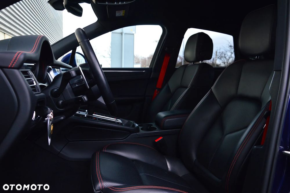 Porsche Macan Standard - 13