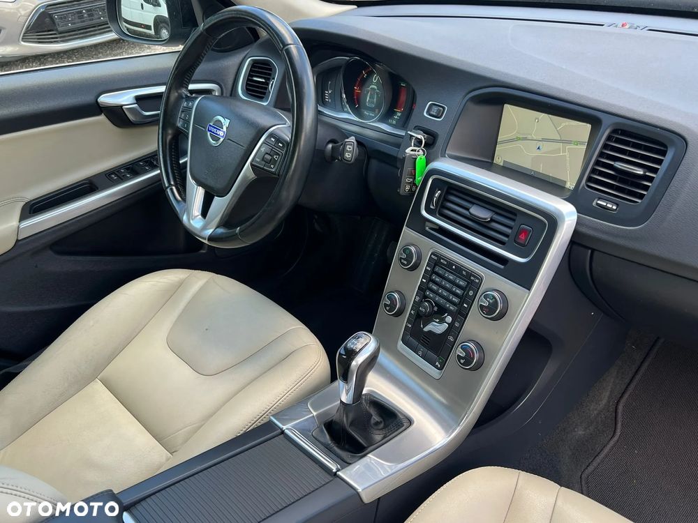 Volvo V60 D4 Drive-E Summum - 20