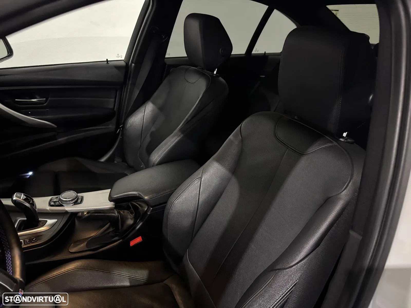 BMW 335 i Auto Pack M - 20