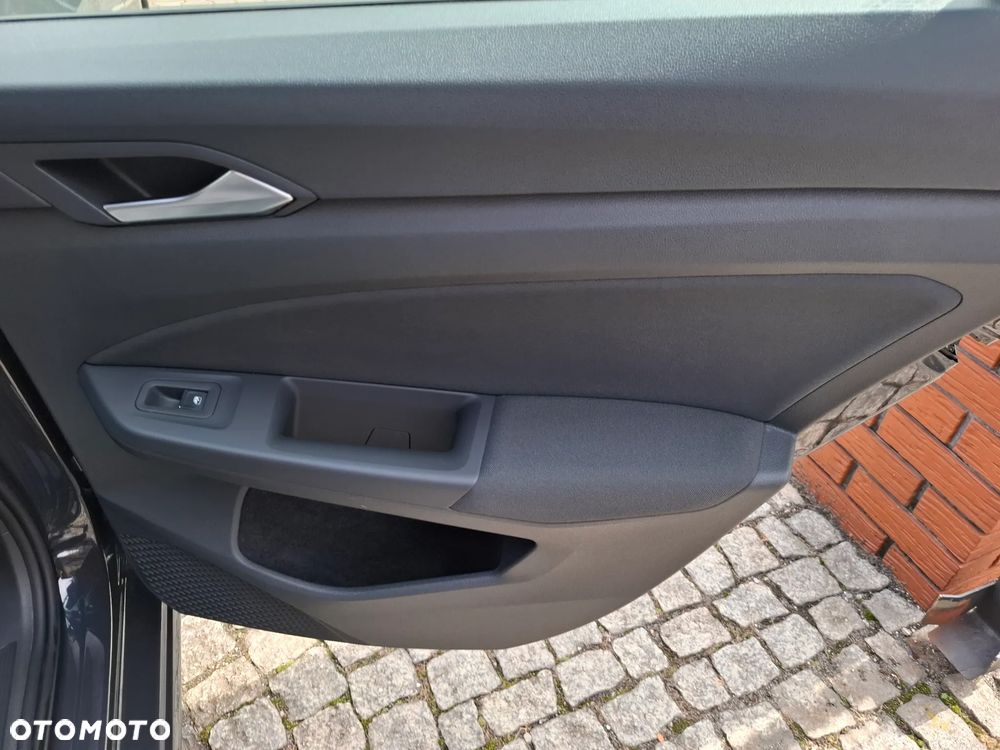 Volkswagen Golf 1.5 TSI EVO Life - 33