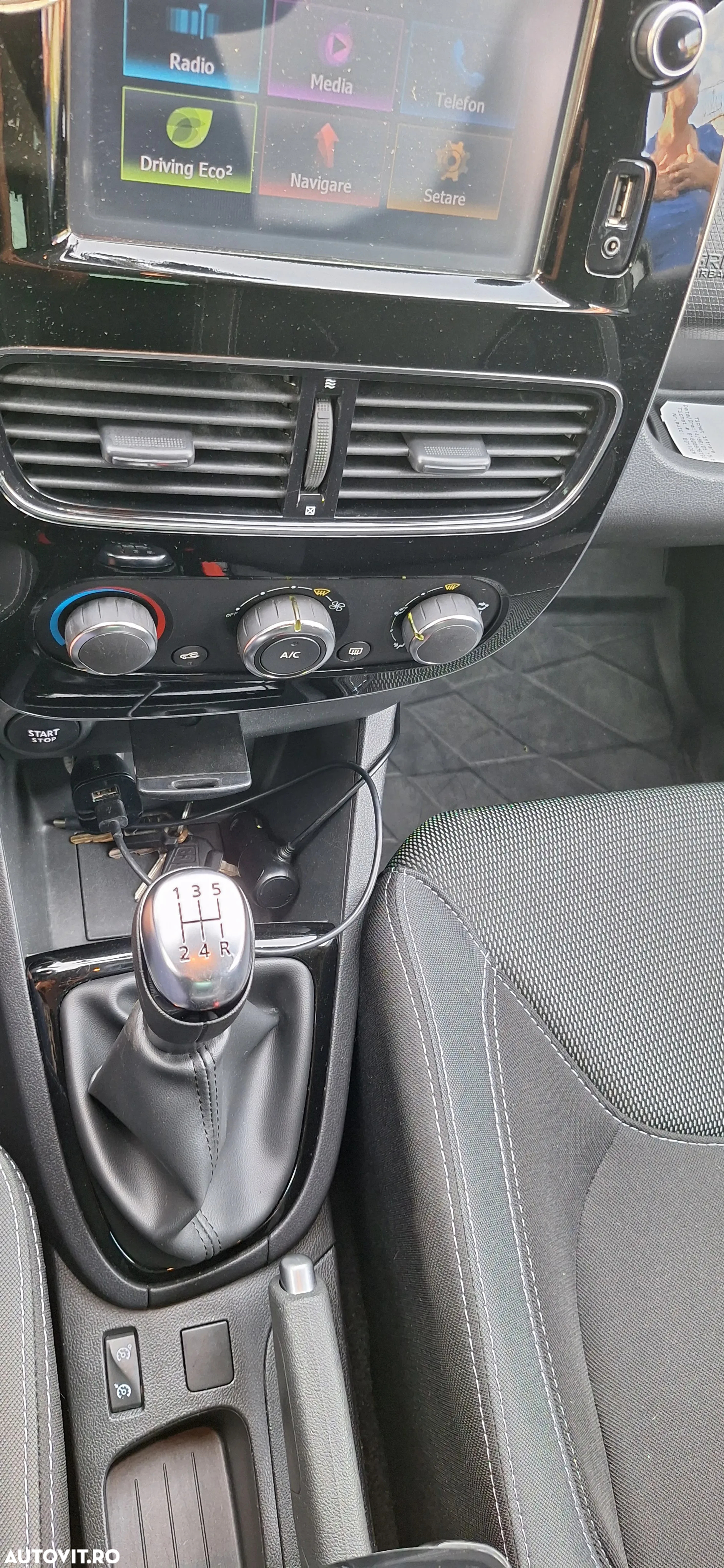 Renault Clio IV dCi Energy Intens - 14
