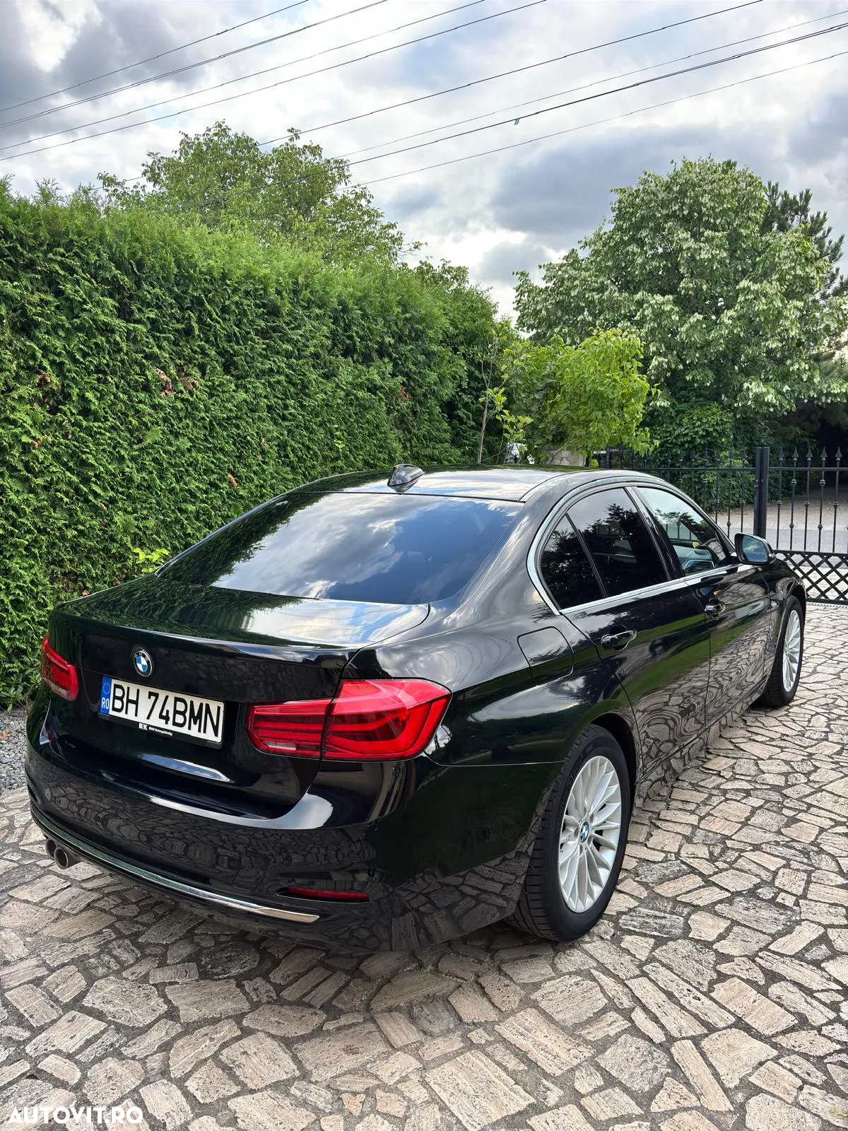 BMW Seria 3 320d Aut. Luxury Line - 3